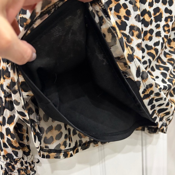 Leopard Print Ruffle Sleeve Blouse - Neutral Tones Lined - Picture 3 of 7